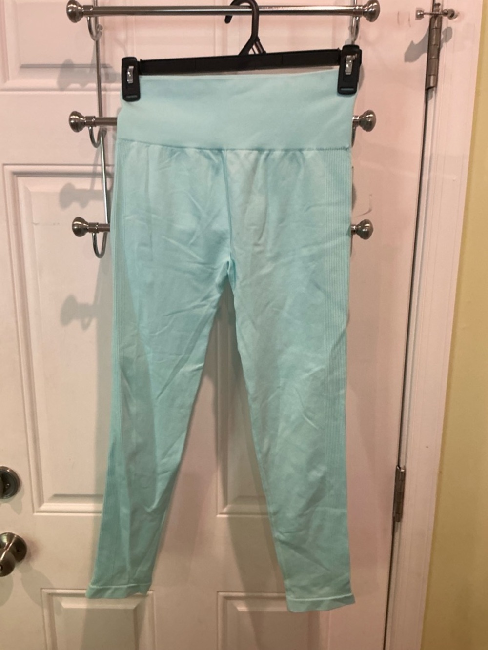 No Boundaries Light Aqua Stretch Leggings